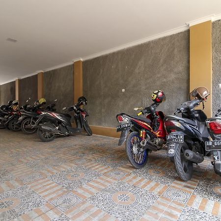 Reddoorz Plus Near Jogja Kembali Monument Otel Yogyakarta Dış mekan fotoğraf