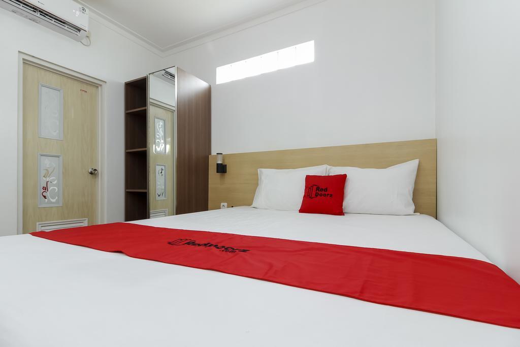 Reddoorz Plus Near Jogja Kembali Monument Otel Yogyakarta Dış mekan fotoğraf