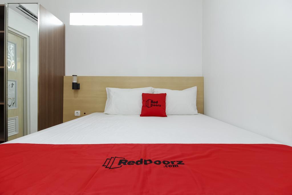 Reddoorz Plus Near Jogja Kembali Monument Otel Yogyakarta Dış mekan fotoğraf